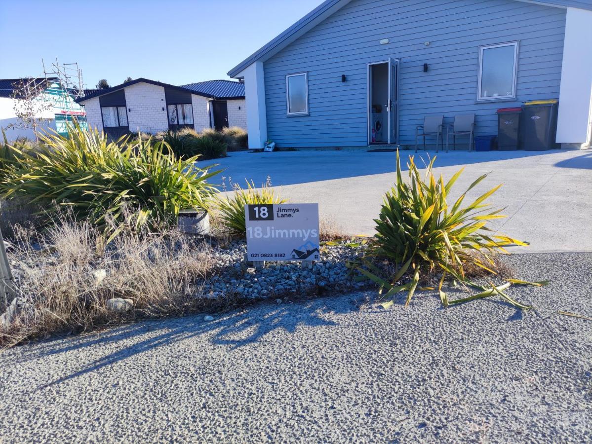 18 Jimmys Apartment Lake Tekapo Bagian luar foto